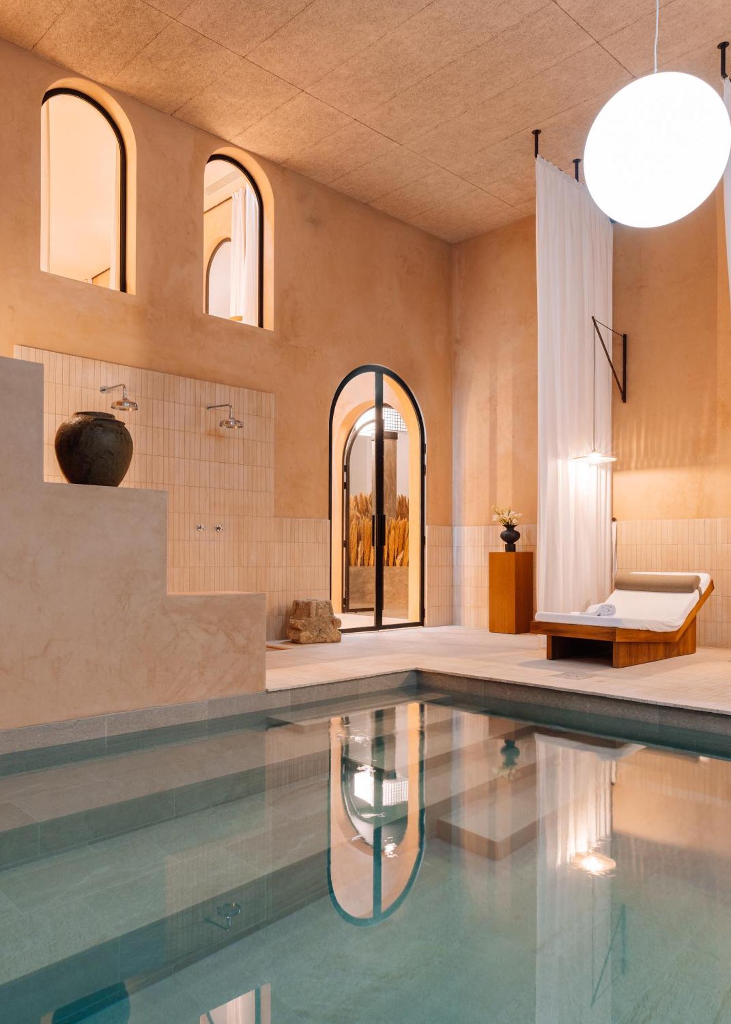 The Rebello Hotel & Spa - Small Luxury Hotels Of The World Vila Nova de Gaia Exterior photo The spa at the Mandarin Oriental, Munich