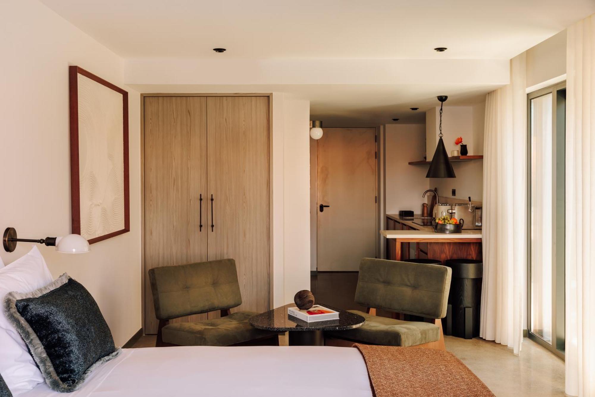 The Rebello Hotel & Spa - Small Luxury Hotels Of The World Vila Nova de Gaia Exterior photo A room at the hotel